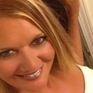 Meet your Posher, Lorrie